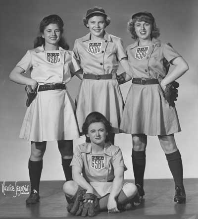 1943 baseball uniforms women