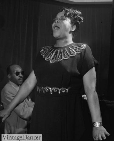 1940s jazz singer fashion Betha Chippie Hill