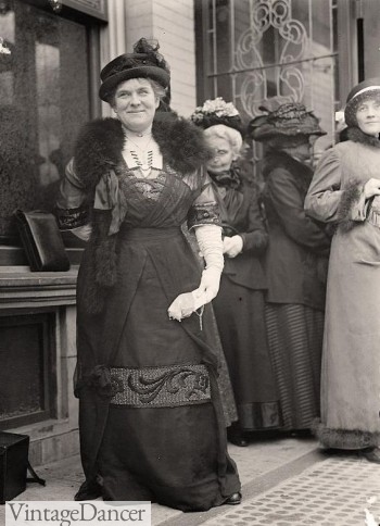 Titanic Fashion - 1st Class Women's Clothing