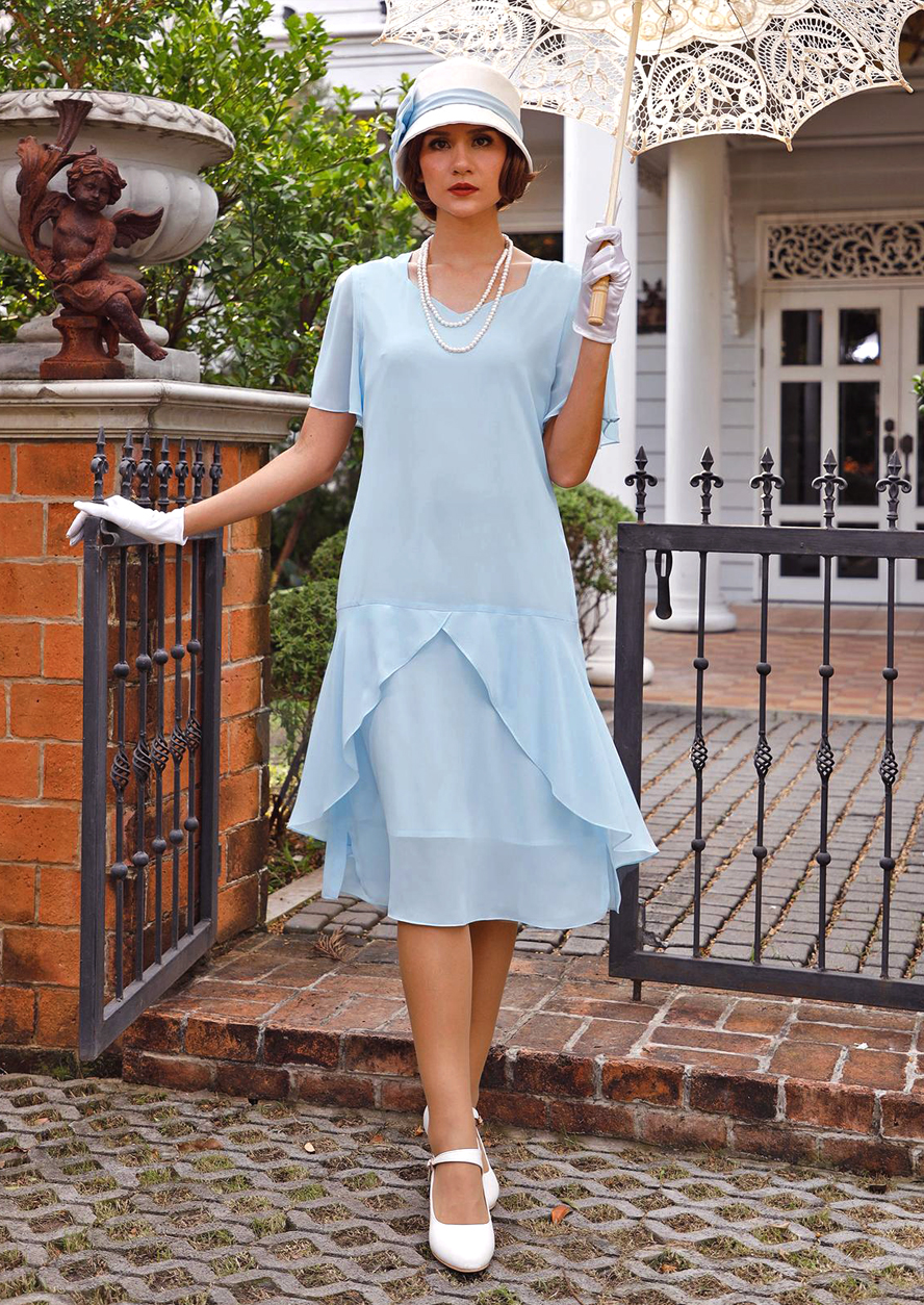 Vintage Cruise Outfits, Vacation Clothing 1920s Great Gatsby dress in light blue with sweetheart neckline 1920s flapper dress Downton Abbey dress Lady Mary dress Charleston dress LaVieDelight $130.00 AT vintagedancer.com