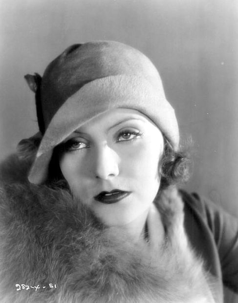 1930s hats styles history women. Greta Garbo's slouch hat 1930s