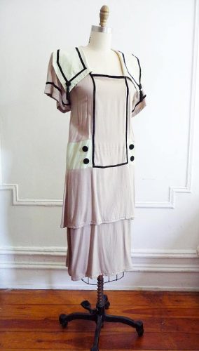 Heather W. -A DIY 1920s One Hour Dress trimmed to perfection!