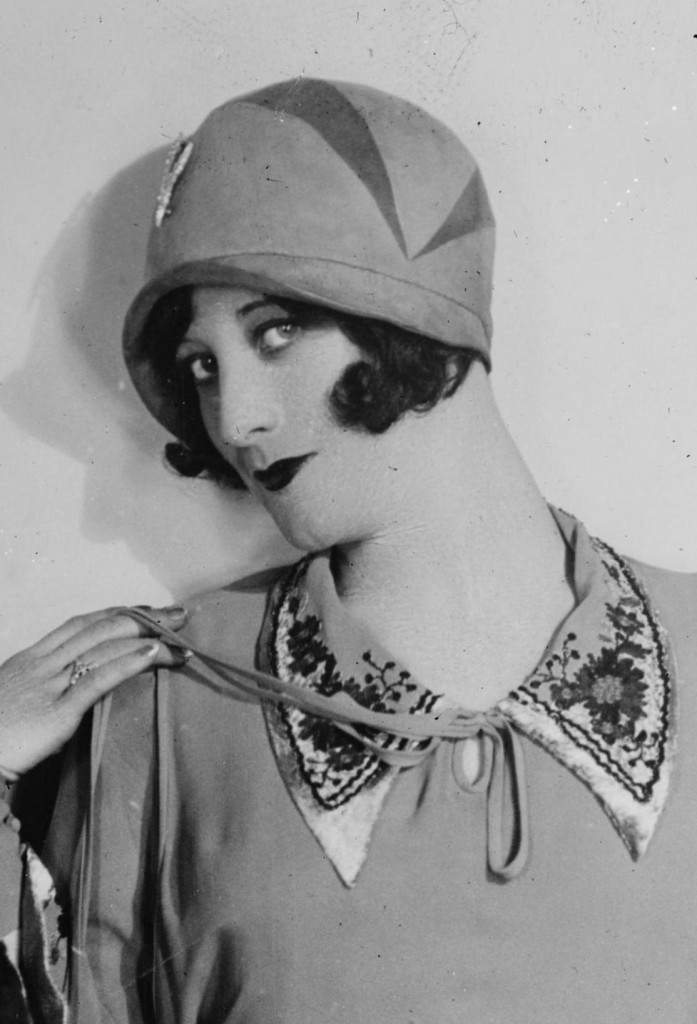 1920s Hat Styles for Women - History Beyond the Cloche Hat