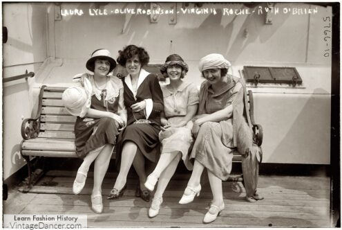 1922 cruise ship traveling women clothing 