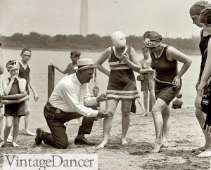 bathing suits 1920 style