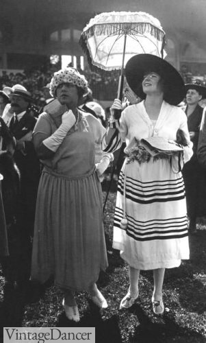 1920 French ladies with tasseled parasol