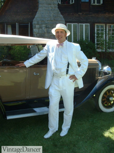 1920s men's all white Gatsby summer outfit