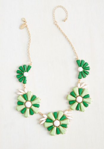 Add some flower power to your 1960s outfit with this necklace from Modcloth.