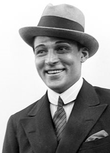 Rudolph Valentino wears a Homburg hats 1920s