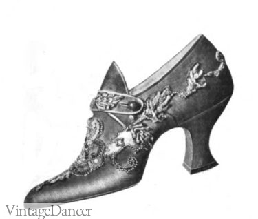 1903 fancy dress or evening shoes in pink satin