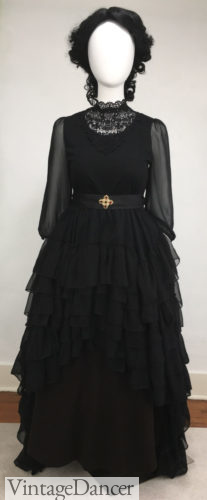 Make An Easy Victorian Costume Dress