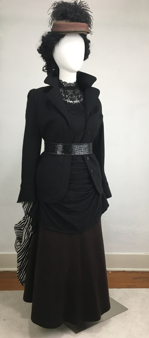 simple victorian costume