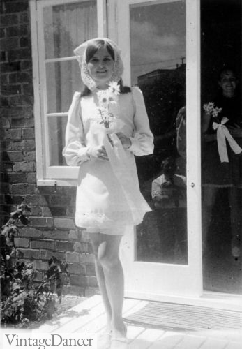 1960s Daisy scarf and short wedding dress