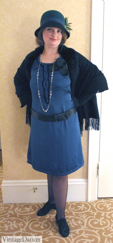 How make a 1920s dress from thrifted clothes, DIY costume