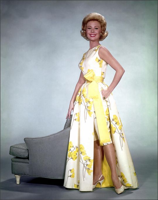 1950s hostess dress gown shorts