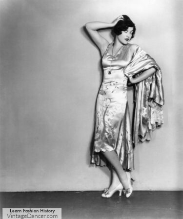 1920s flapper. How to dress like a flapper.  Jon Crawford is a famous flapper, a supperflapper