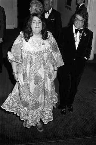 1960s plus size fashion icon Mama Cass Elliot