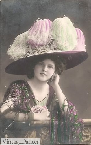 Titanic era, Wow! ostrich plumes feather topped picture hat
